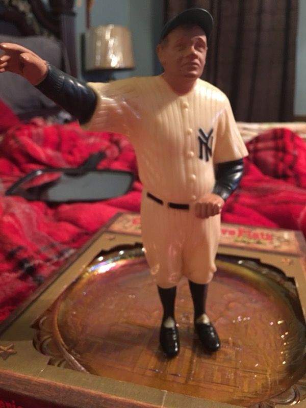 Babe Ruth statue.