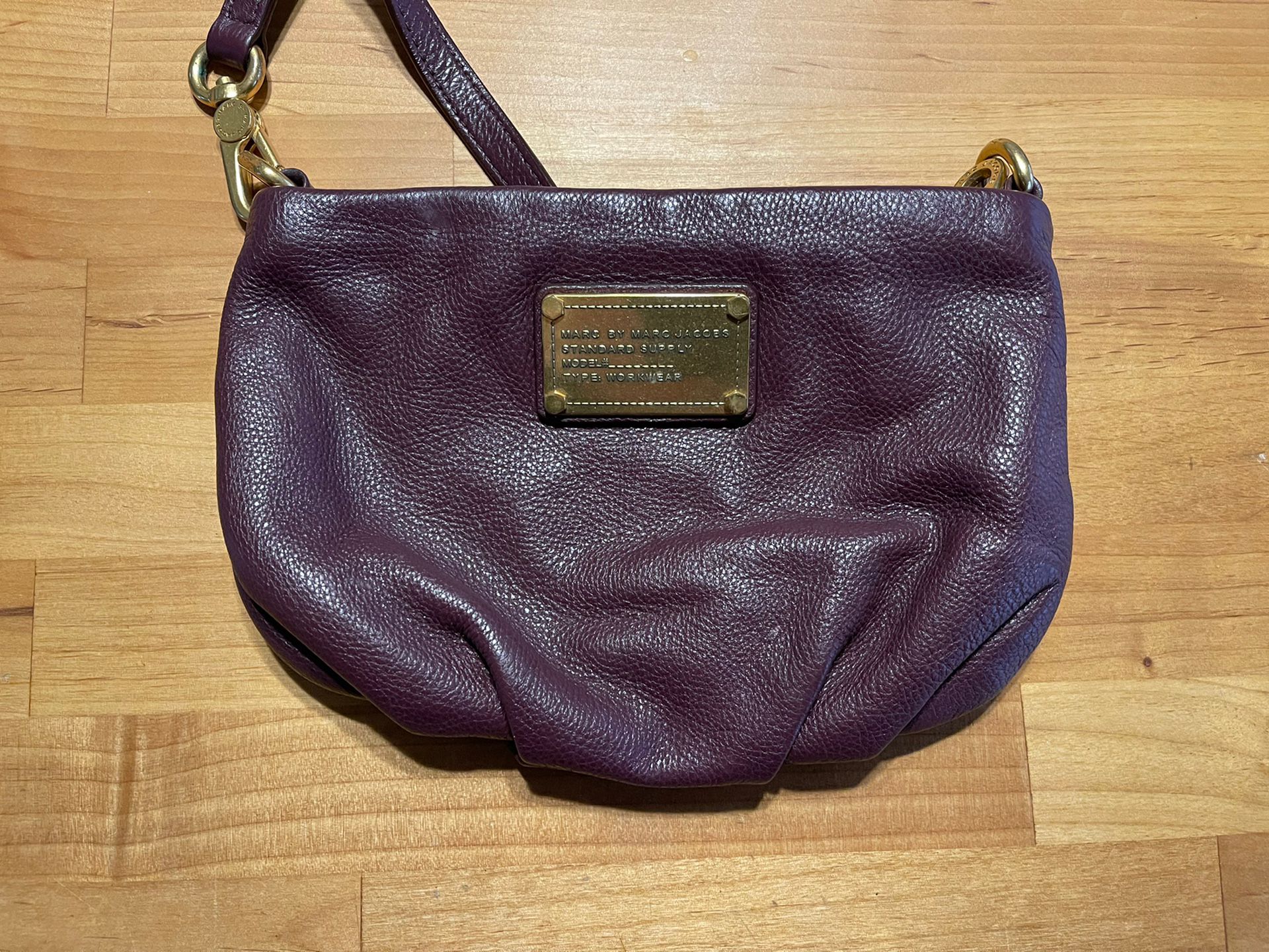 Used 1x Marc Jacobs Cross Body - Merlot