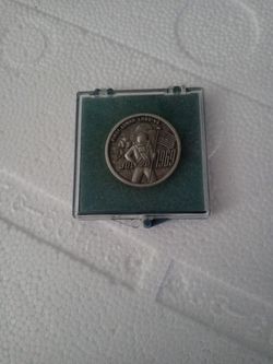 Lunar Landing Collectors Coin Thumbnail