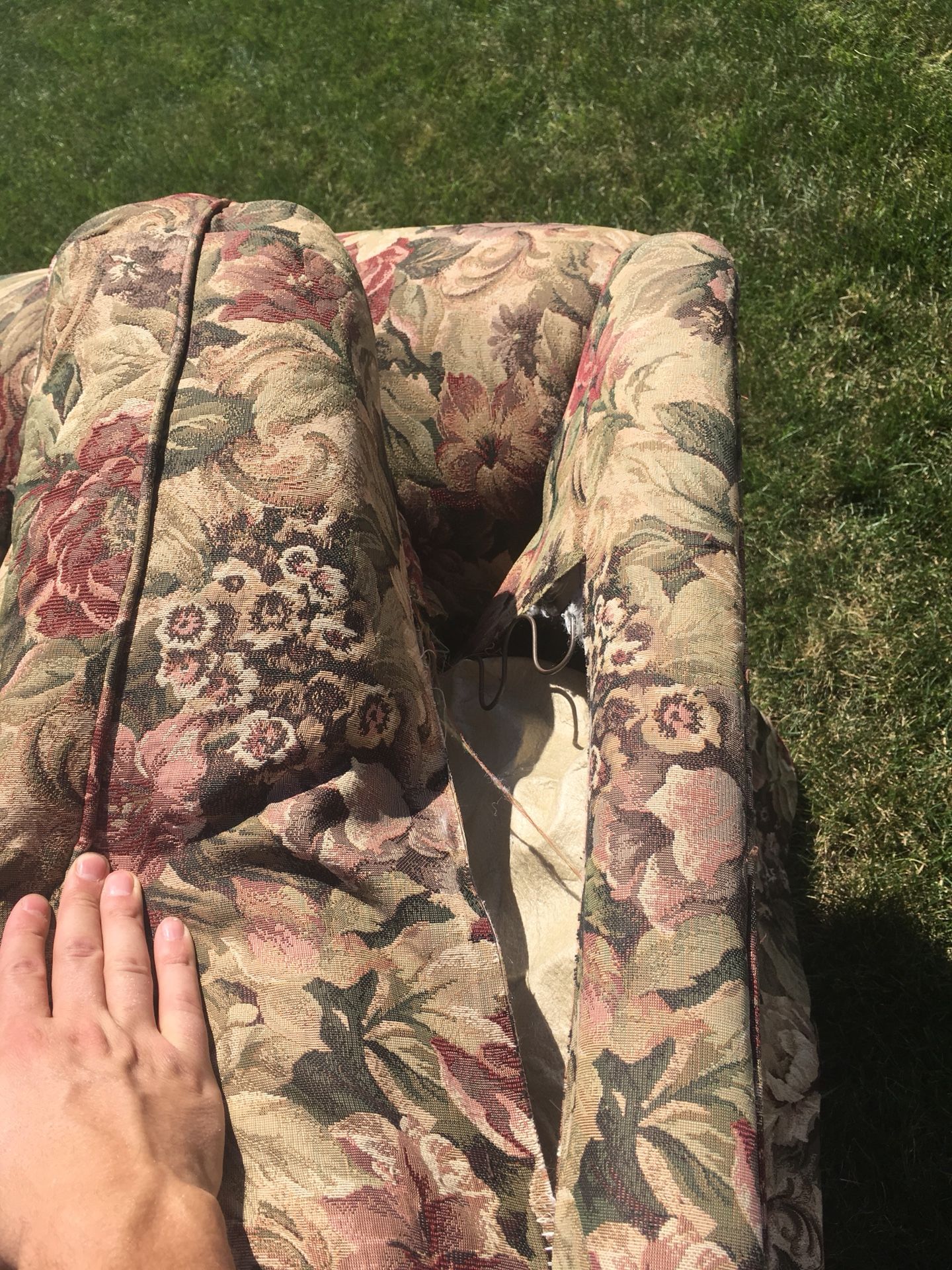 FREE Oversized Chair Sofa Couch