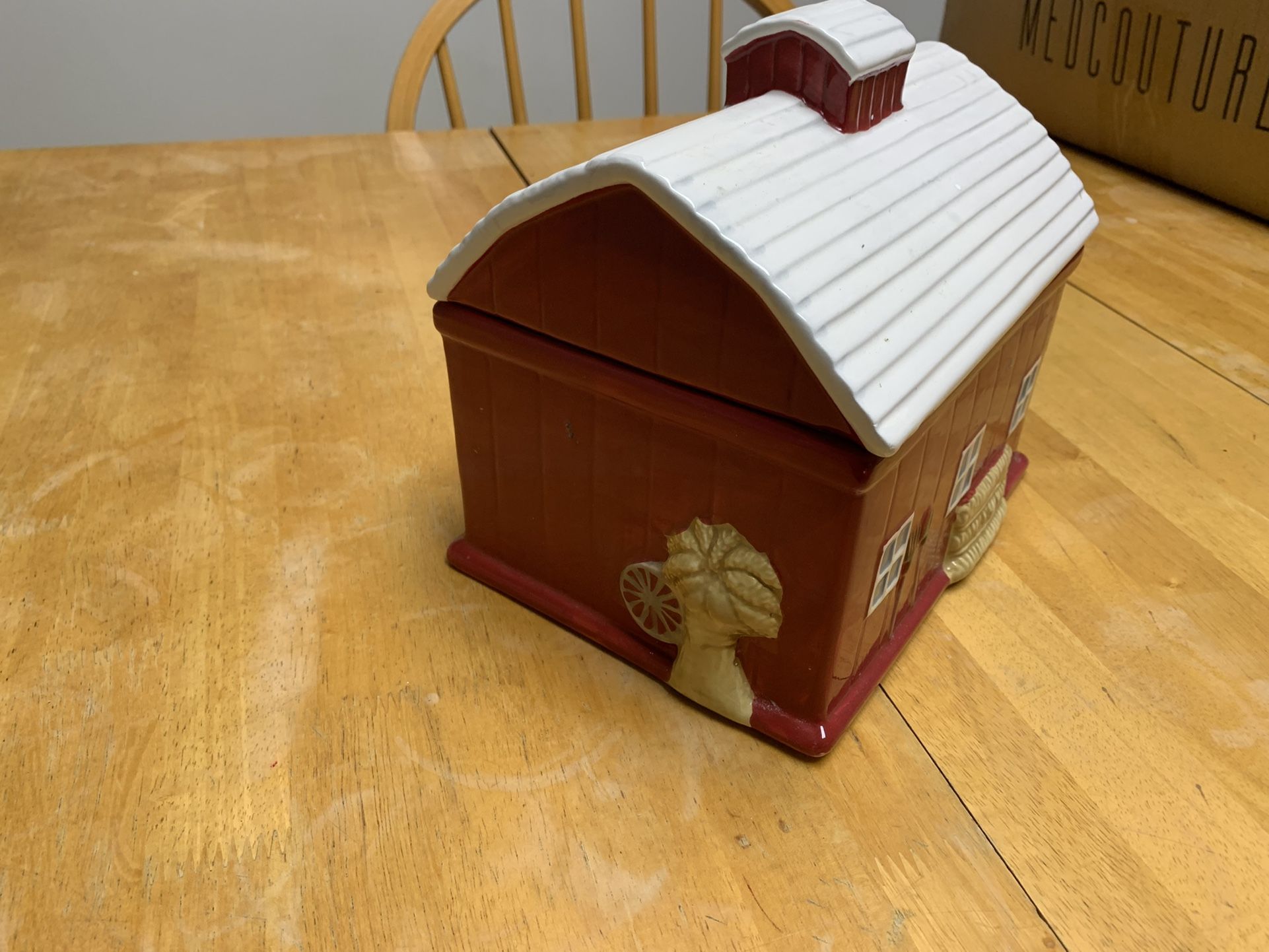 Kitchen Trinket