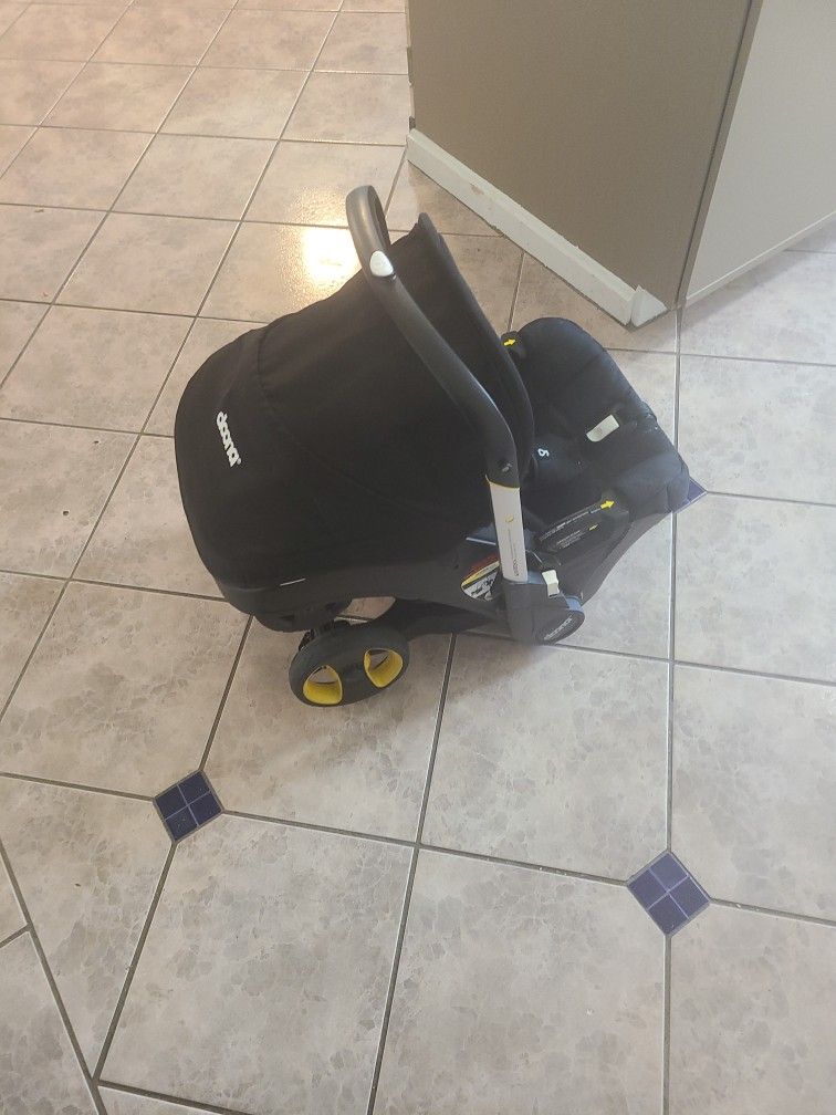 Doona Carseat Stroller