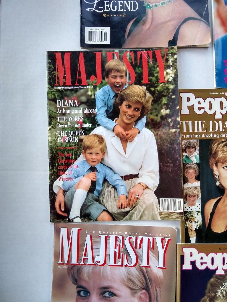 Lot Of 12 Princess Diana Magazines 1988 To 1997