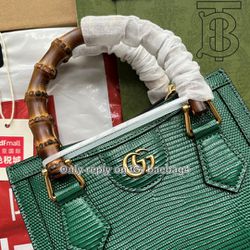 Gucci Diana Bags 24 Not Used Thumbnail