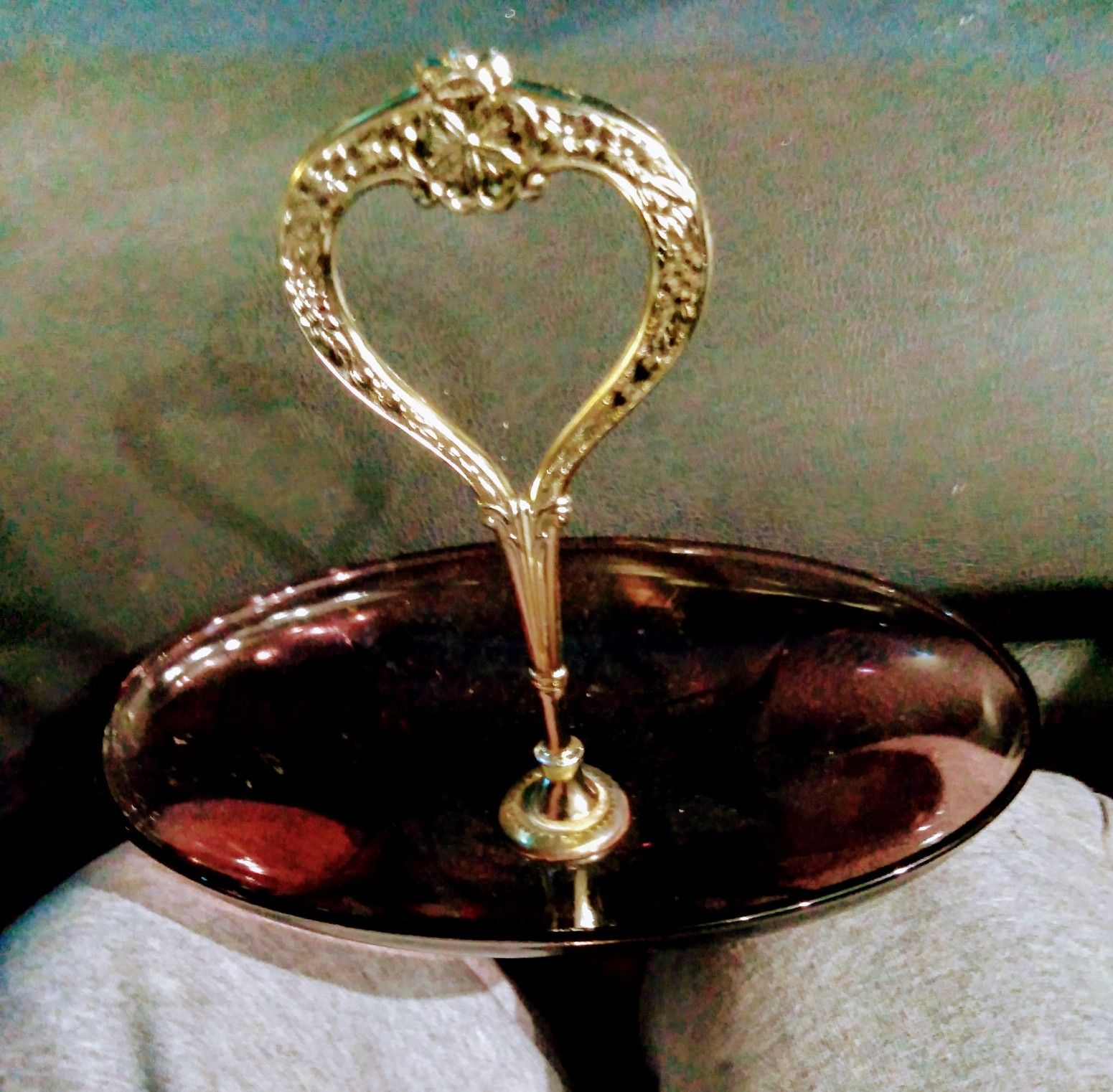 Vintage candy/nut dish