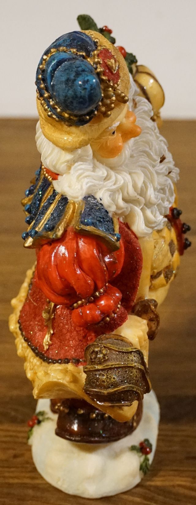 Santa Bearing Gifts Statue