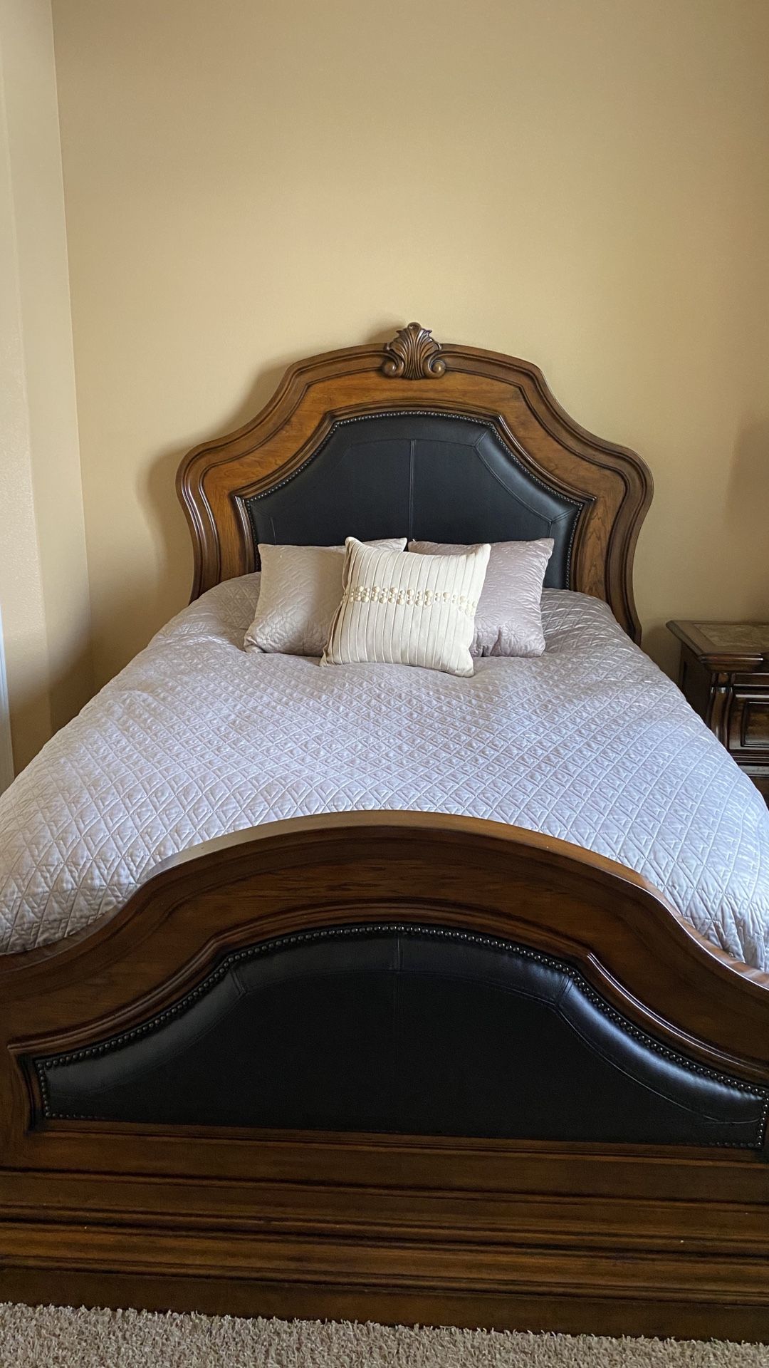 Bedroom Set