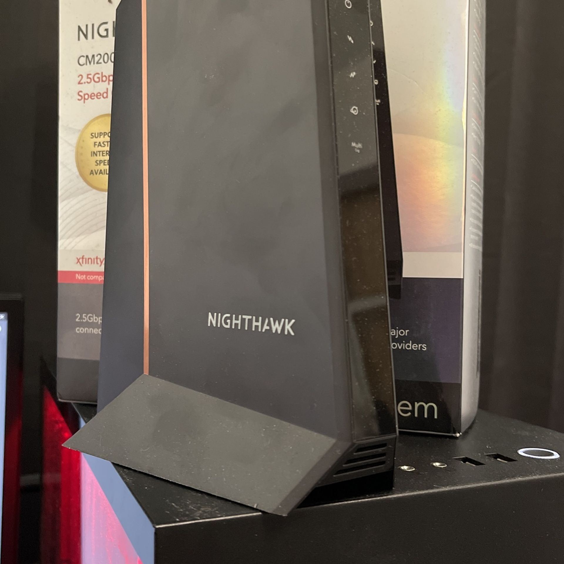 Netgear Nighthawk CM2000 DOCSIS 3.1 Cable Modem
