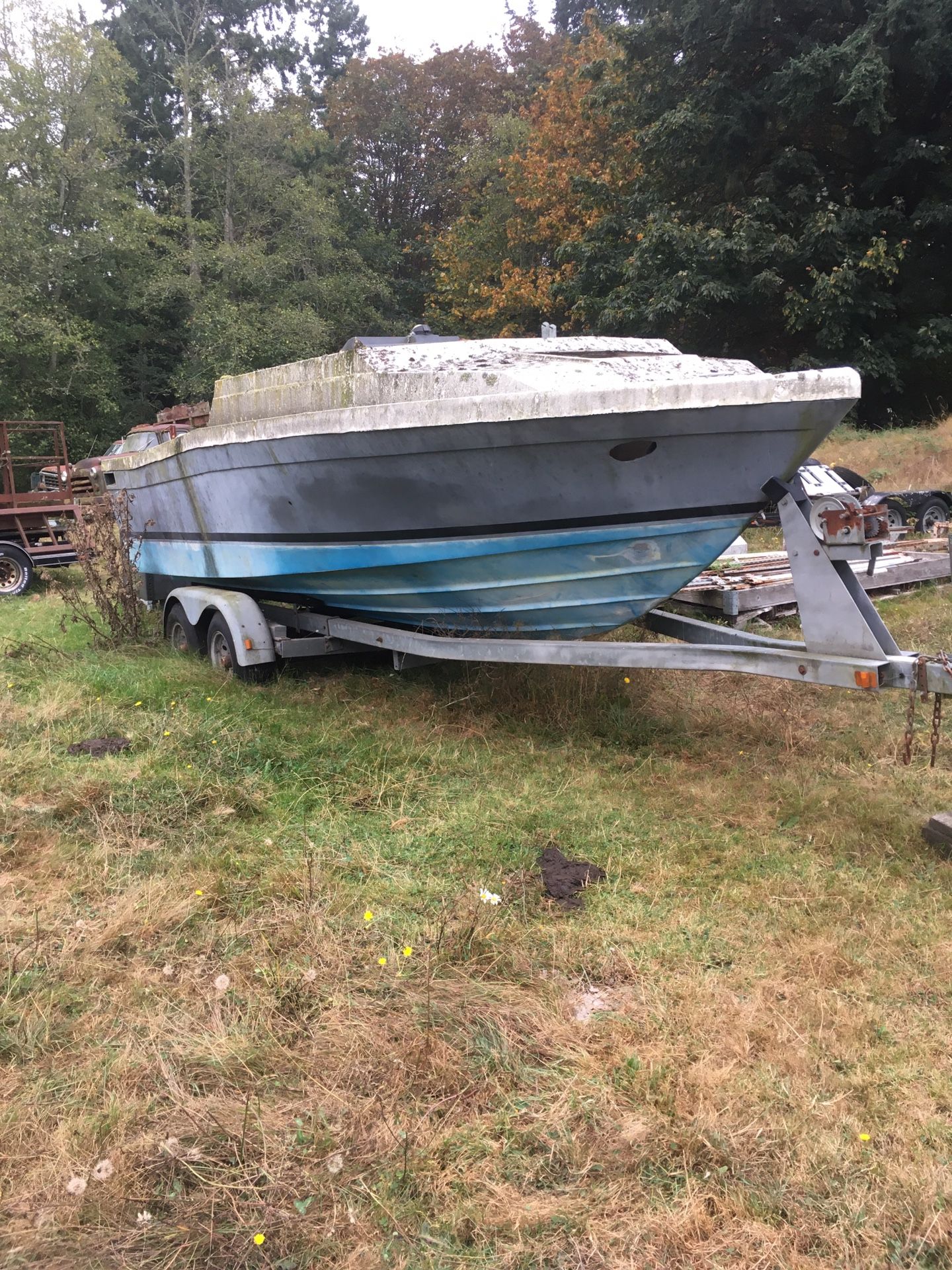 1984 Bayliner trophy 21 ft Hull for Sale in Stanwood, WA - OfferUp