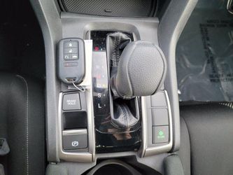 2018 Honda Civic Hatchback Thumbnail