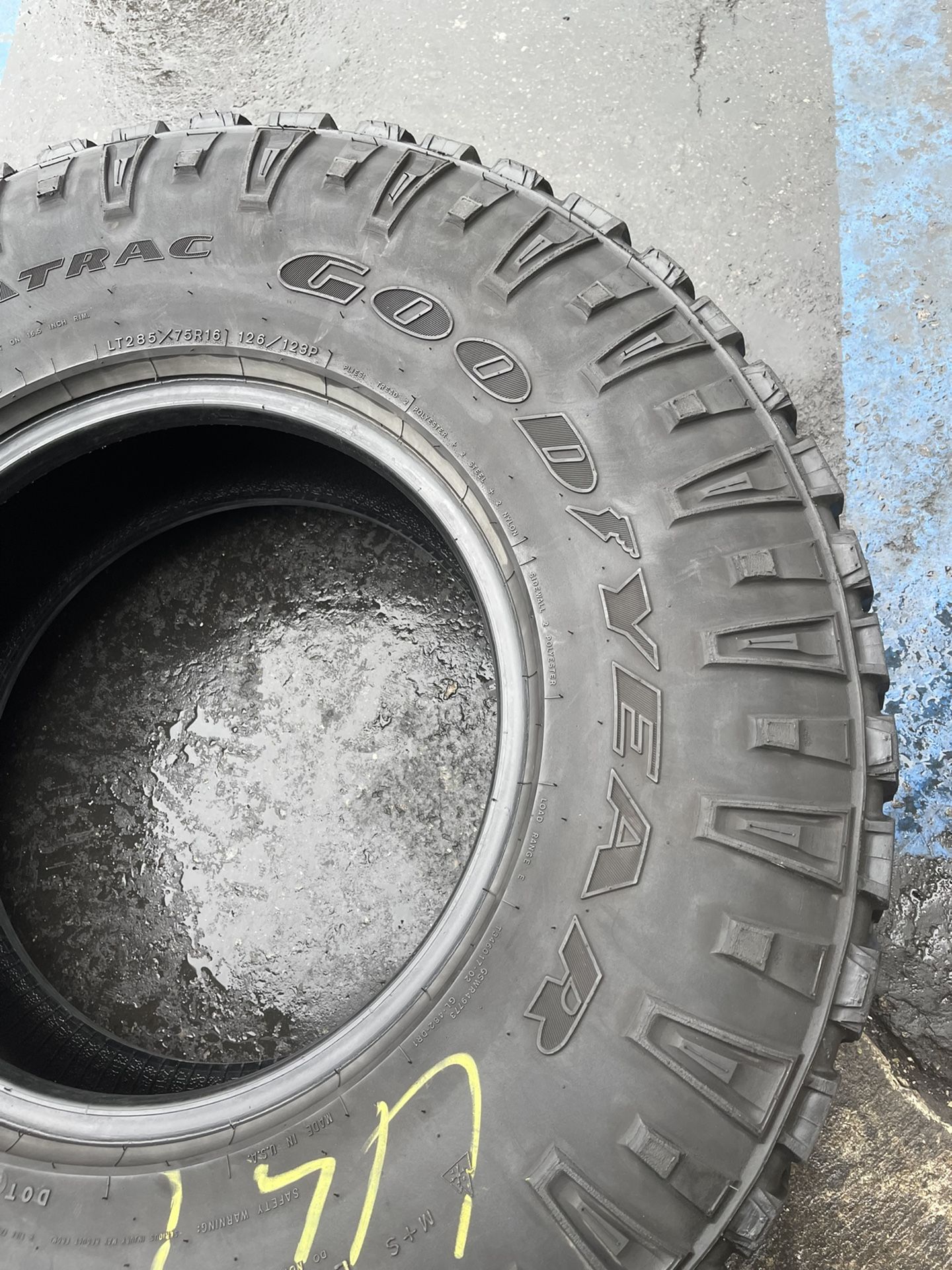 285/75/16 Good Year, Cooper ,Corsa Tires