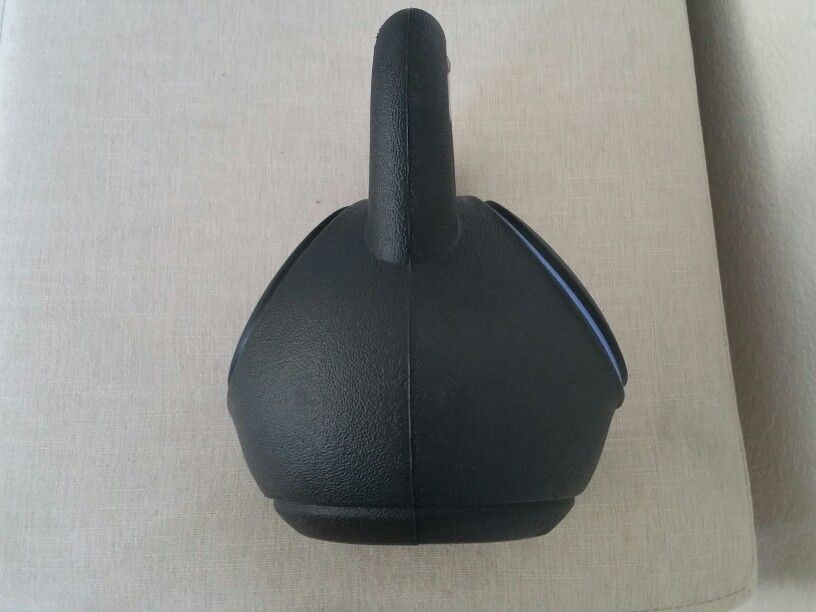 Nearly New 15lb Kettlebell Kettle Bell