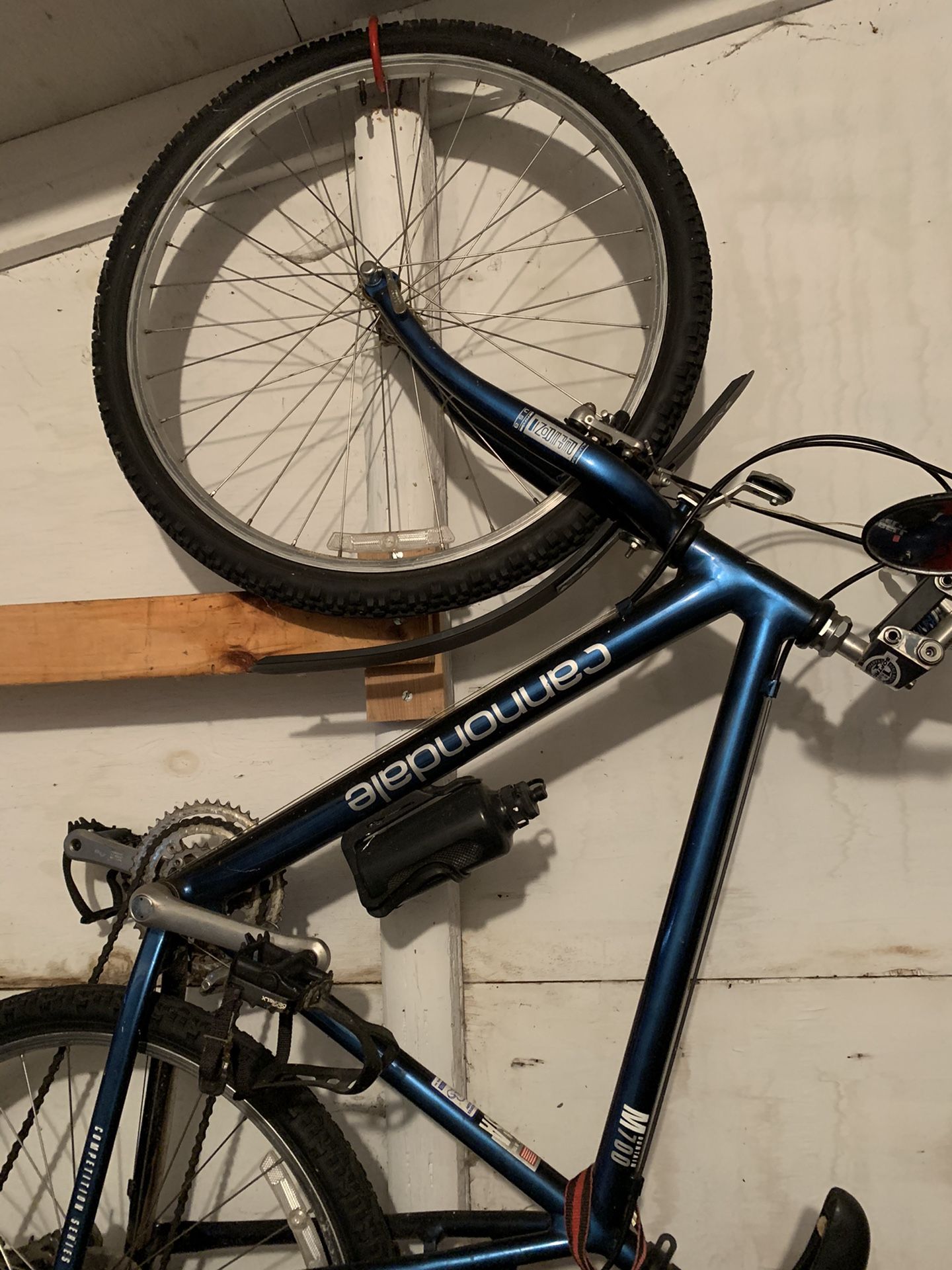 M700 Steel Cannondale 23”