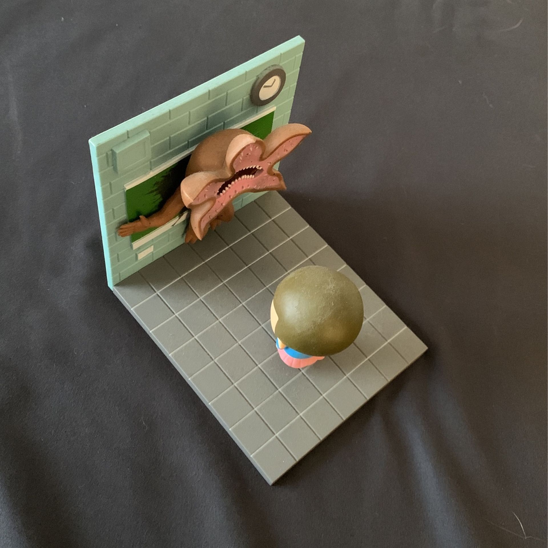 Stranger Things Collectible(Loot Crate Exclusive)