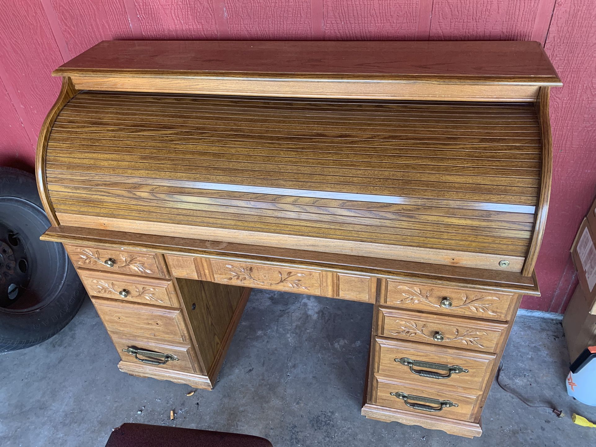 Solid Wood Computer Desk With Working Lamp