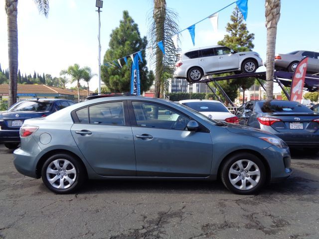 2012 MAZDA MAZDA3