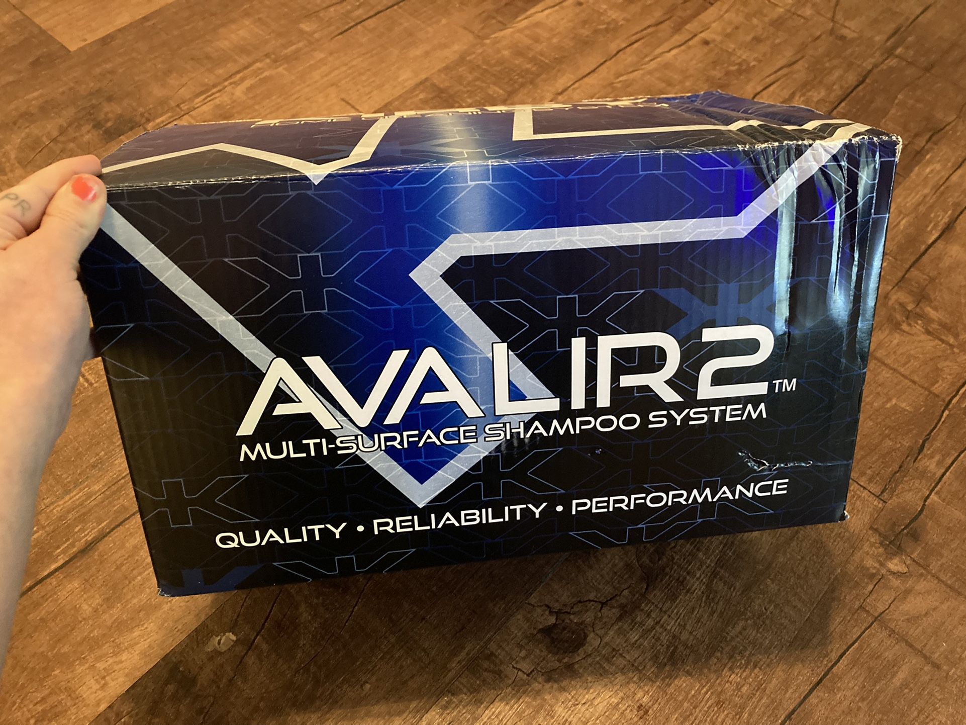 Brand New Kirby Avalir 2 Multi-Surface Shampooing System