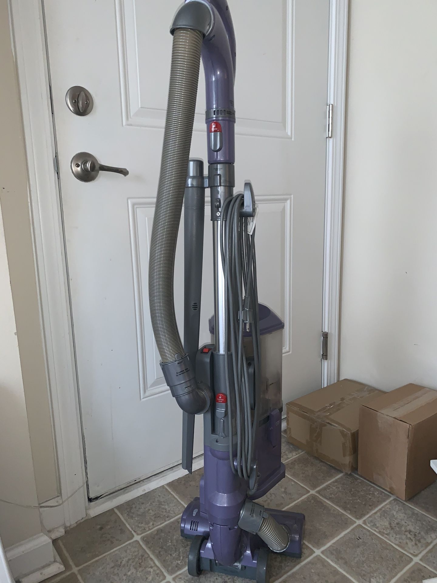 Shark NV352 Navigator Lift Away Upright Vacuum