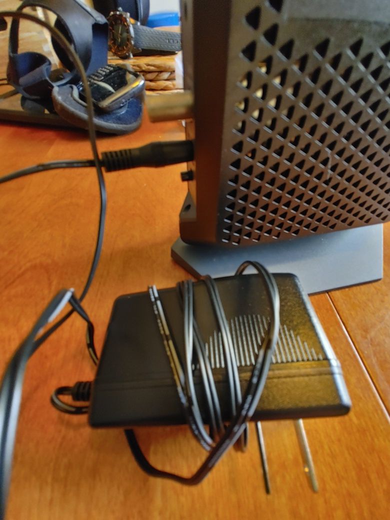 Netgear CM600
