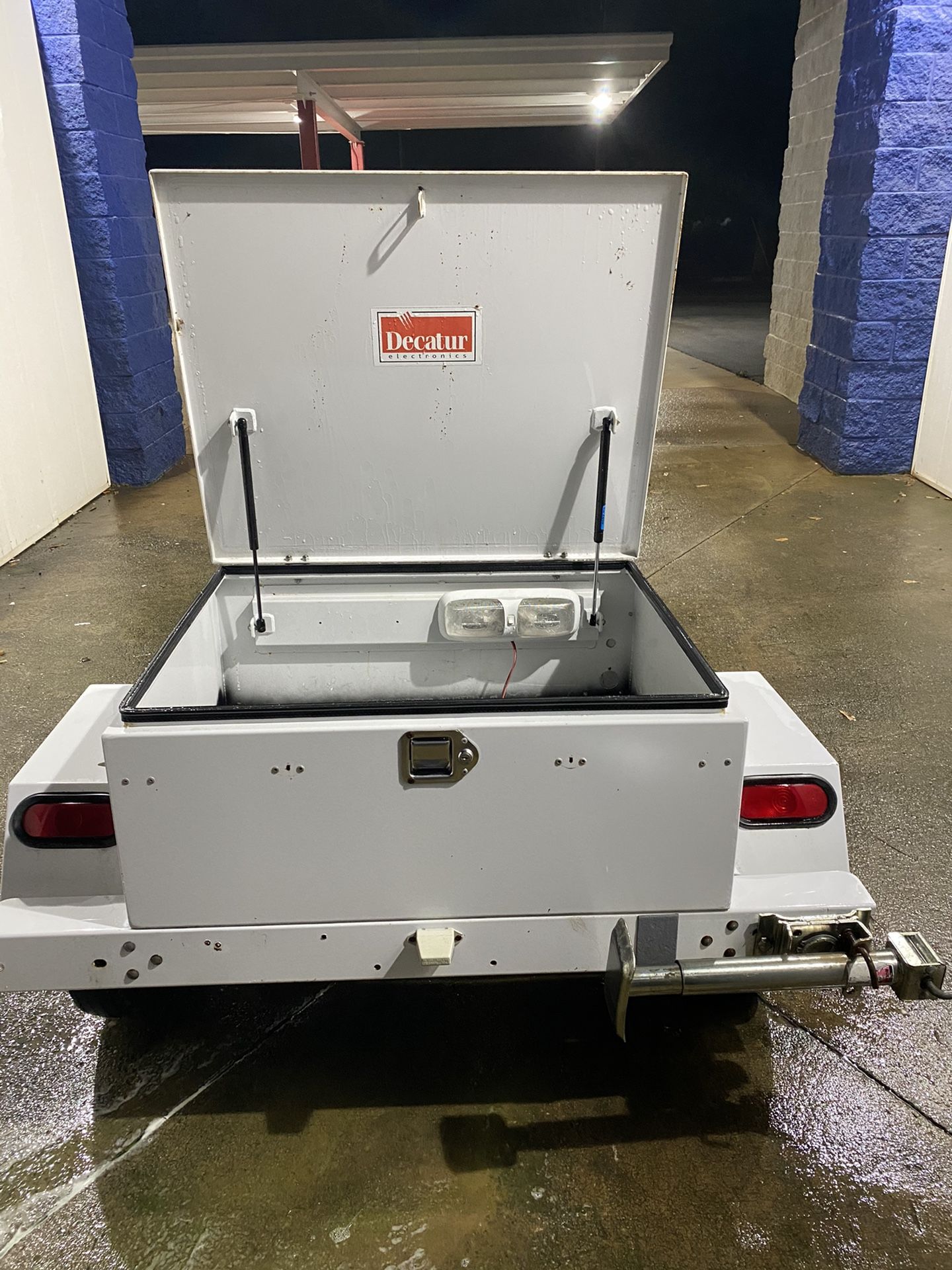 Small Trailer !!