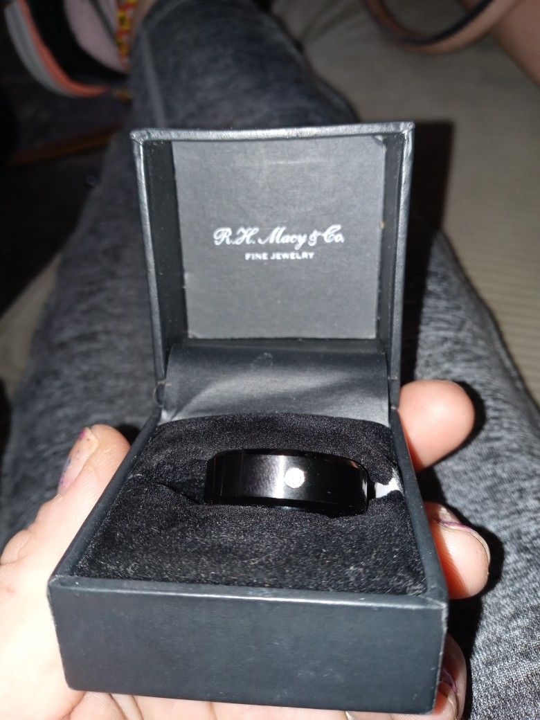 Mens Engagement/wedding Band