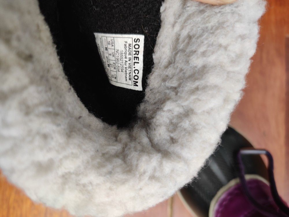 Sorel Snow Boots Size 9