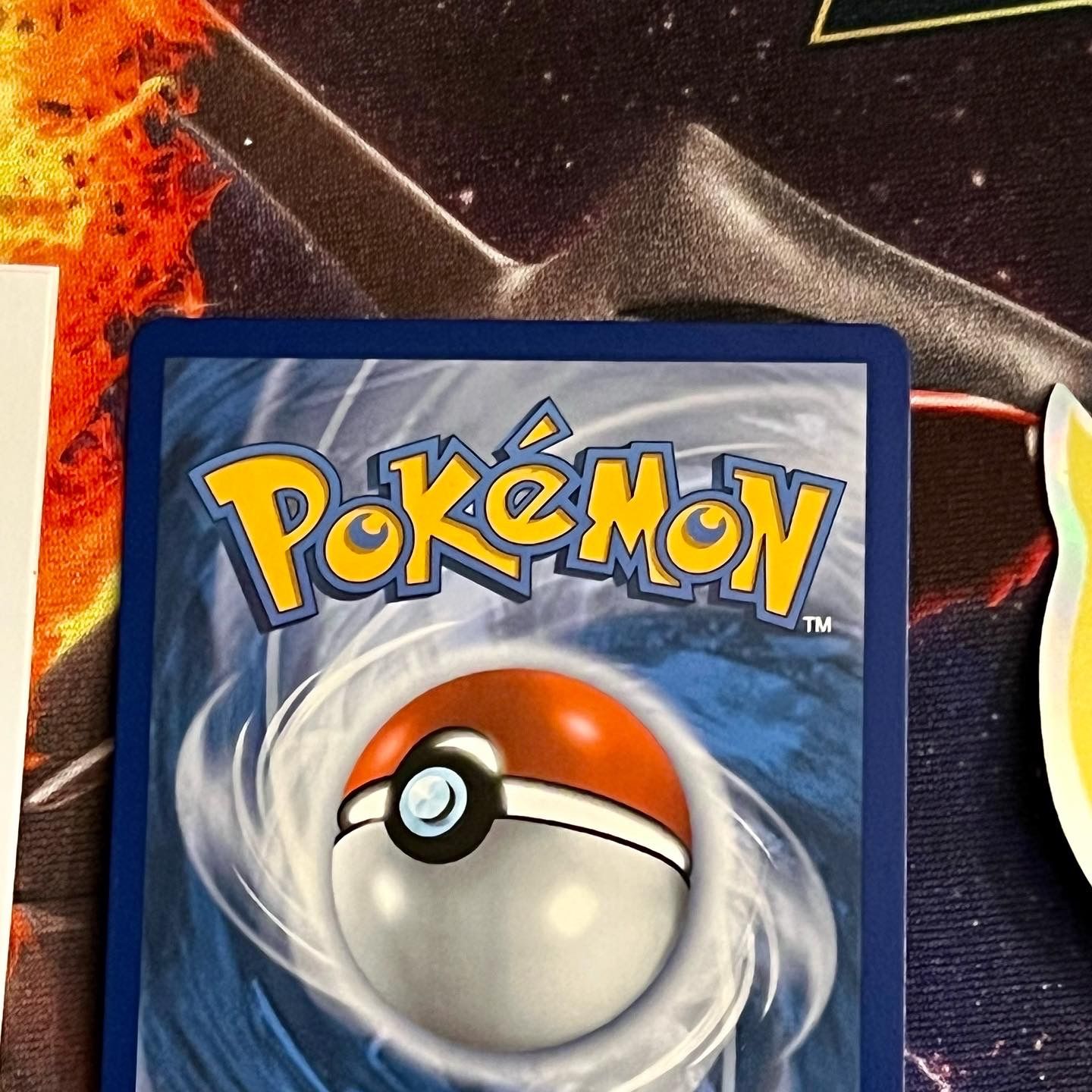 Pokémon Surfing Pikachu V Card Celebrations