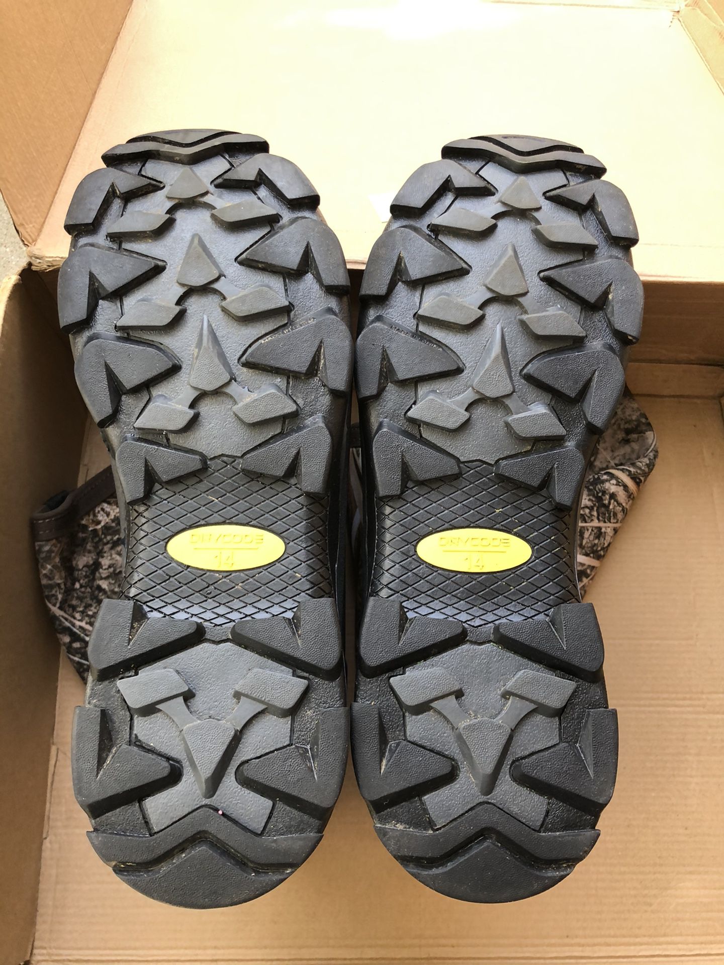 Men Size 14 Waterproof Rubber Boots 