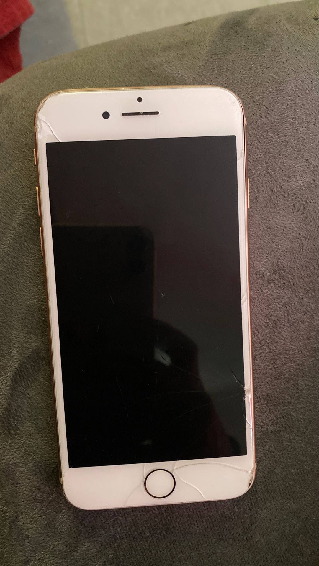 iPhone 8