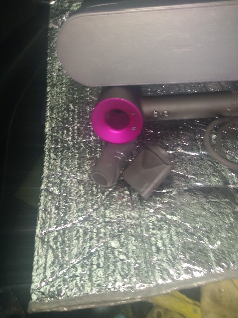 Dyson Hair dryer. Perfect Condition