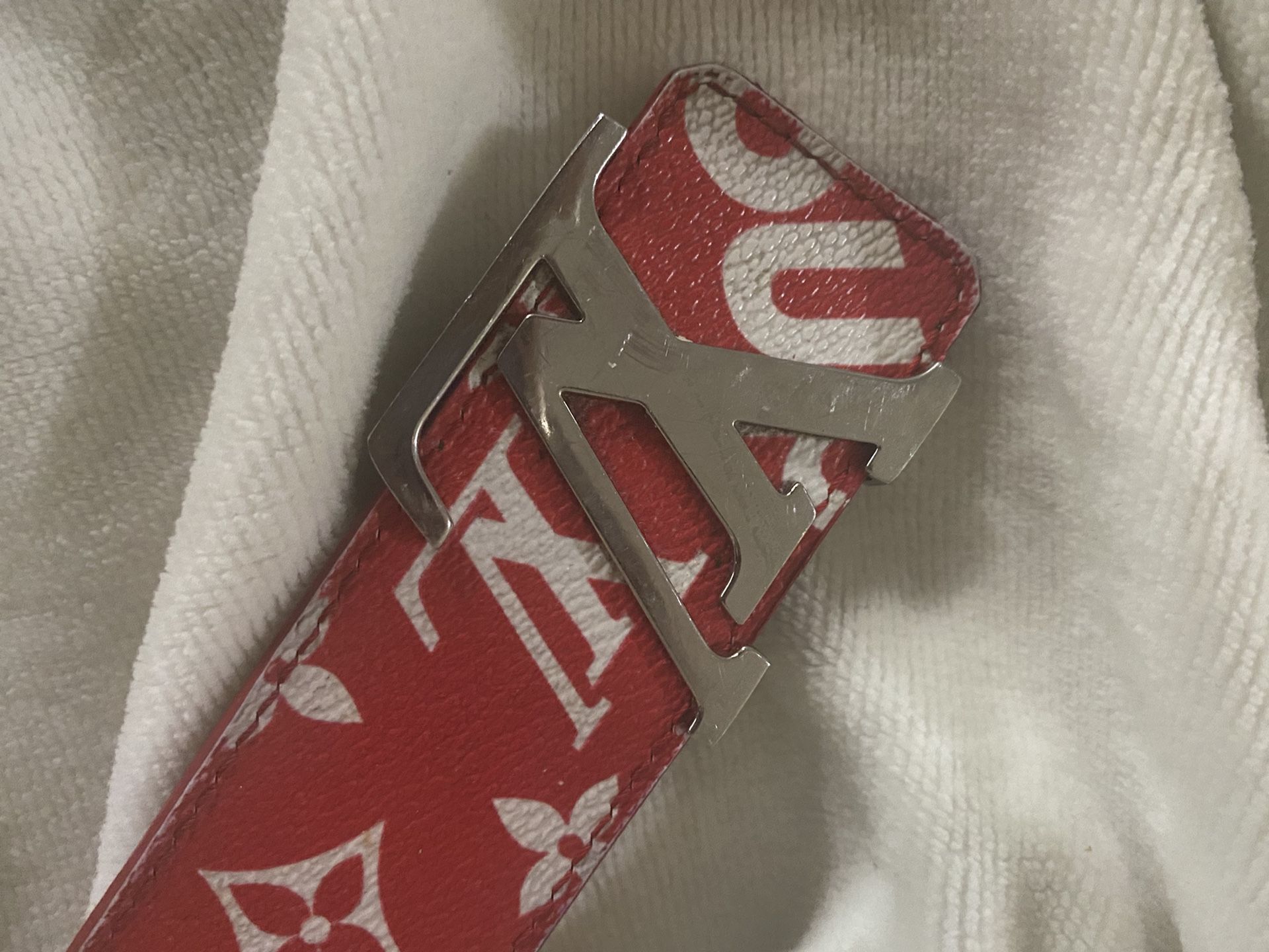 Red Louis Vuitton x Supreme Belt