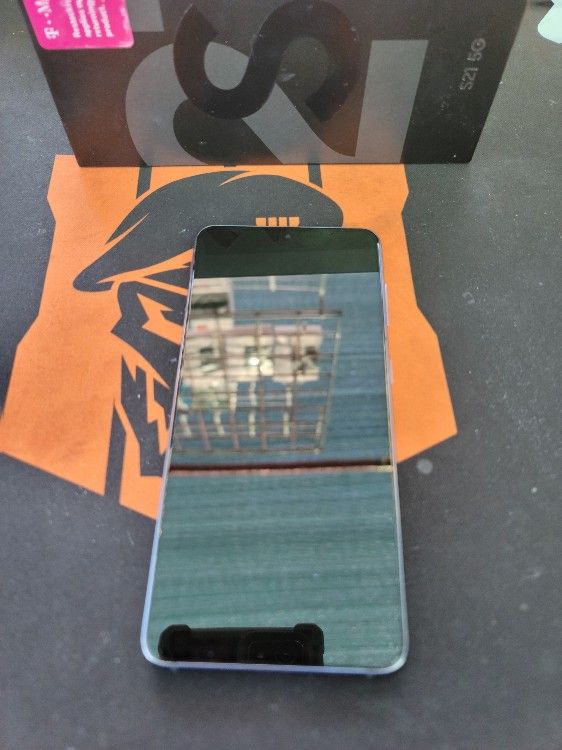 Samsung S21 For T-Mobile & MetroPCS Like New Condition