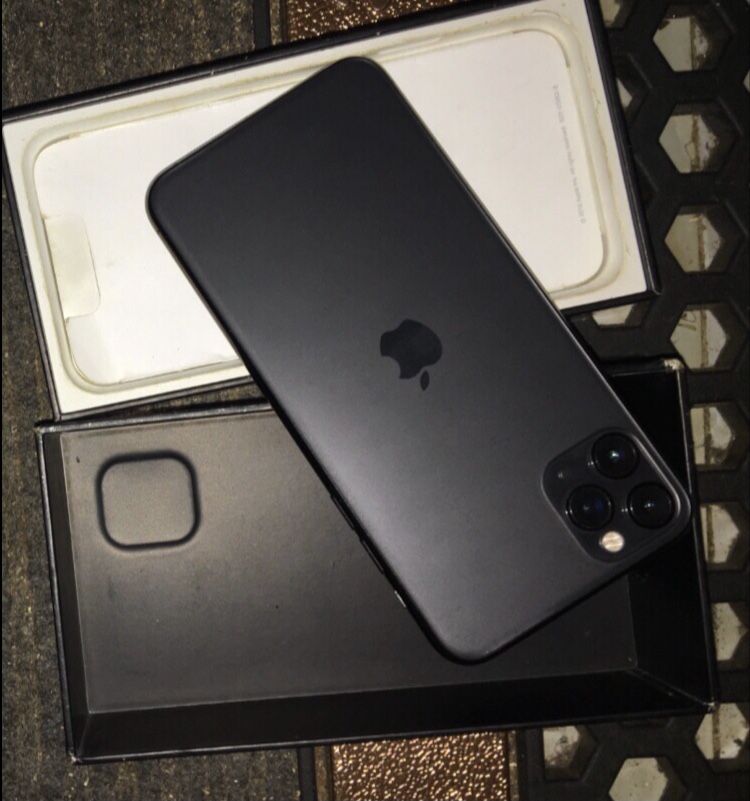 iPhone 11 Pro Max