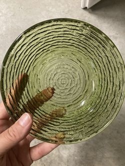 Vintage Green Glassware  Thumbnail