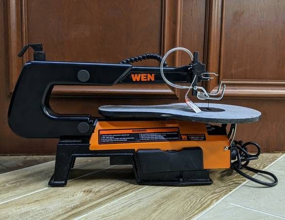 Wen 16" Variable Speed Scroll Saw Model 3921