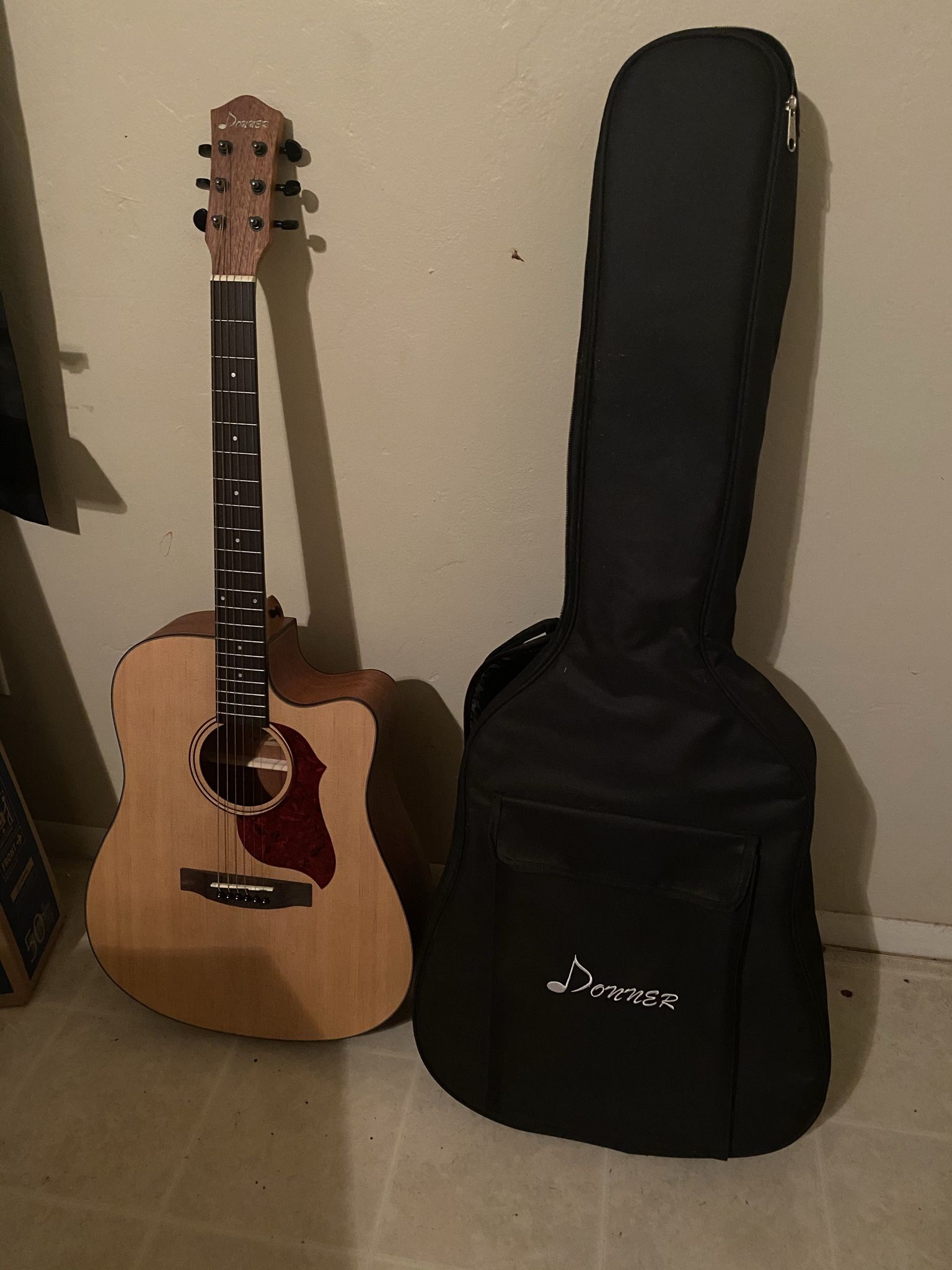 Donner Acoustic Guitar