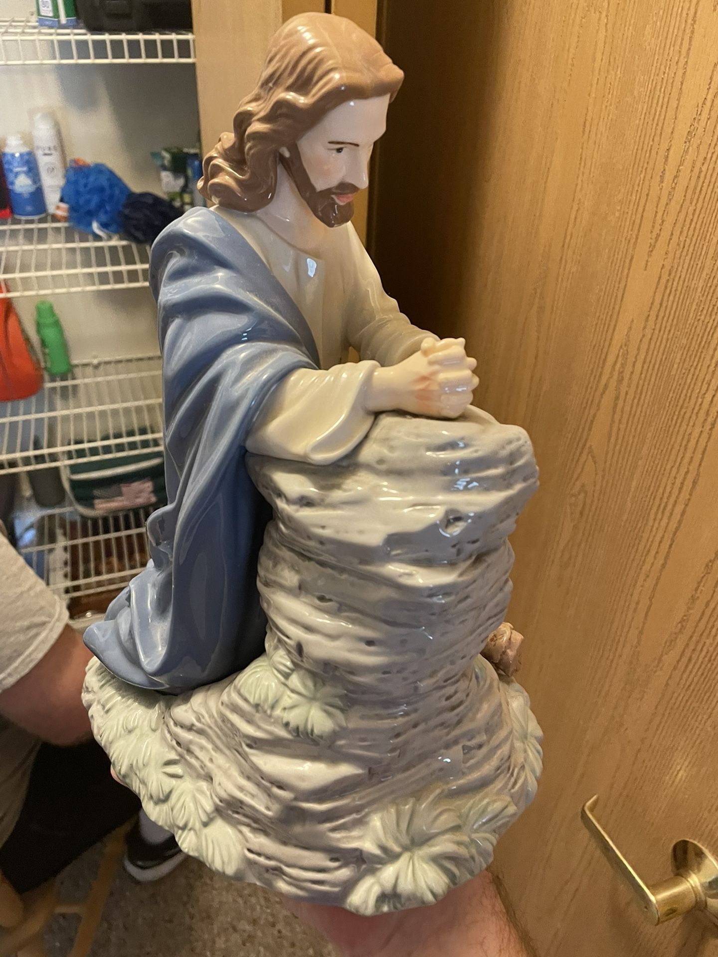 Jesus Praying