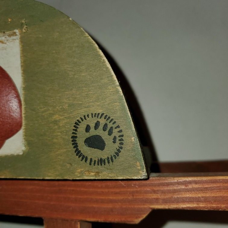 BOYD'S BEAR WOODEN WHEELBARROW