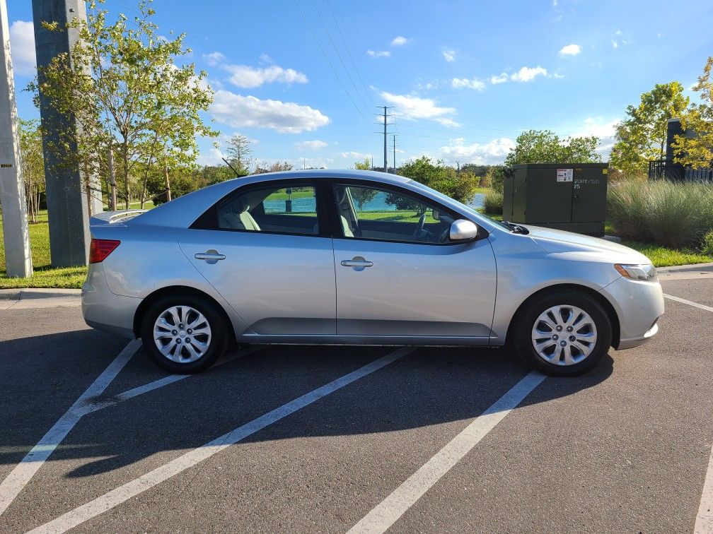 2011 KIA Forte