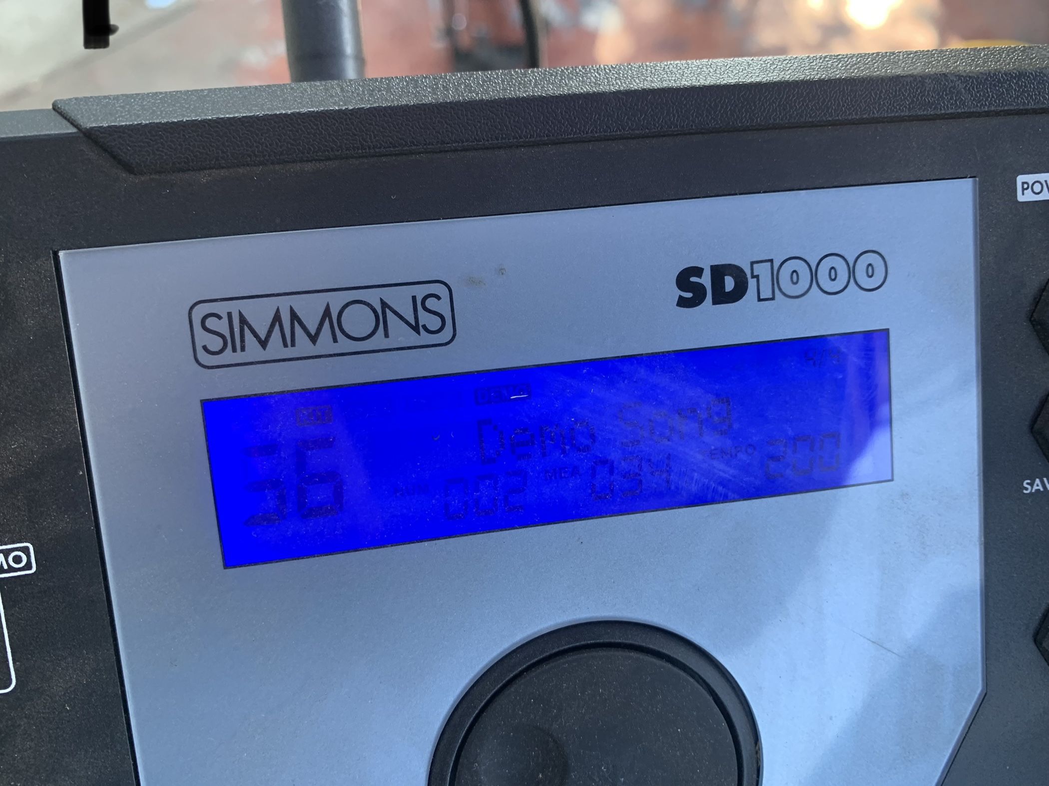 Simmons “ SD1000