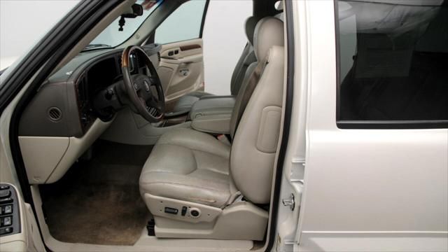 2004 Cadillac Escalade