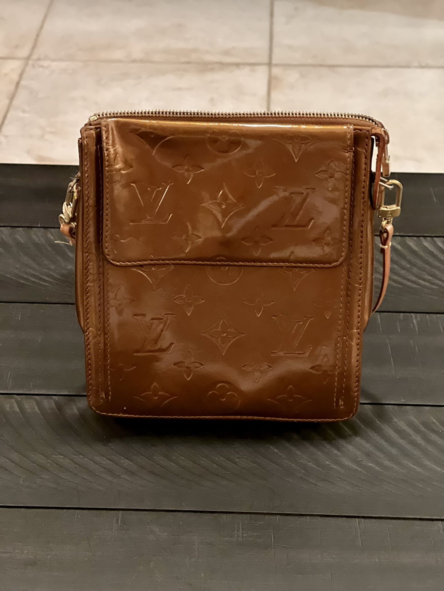 Louis Vuitton Copper Vernis Monogram Mott PM Bag