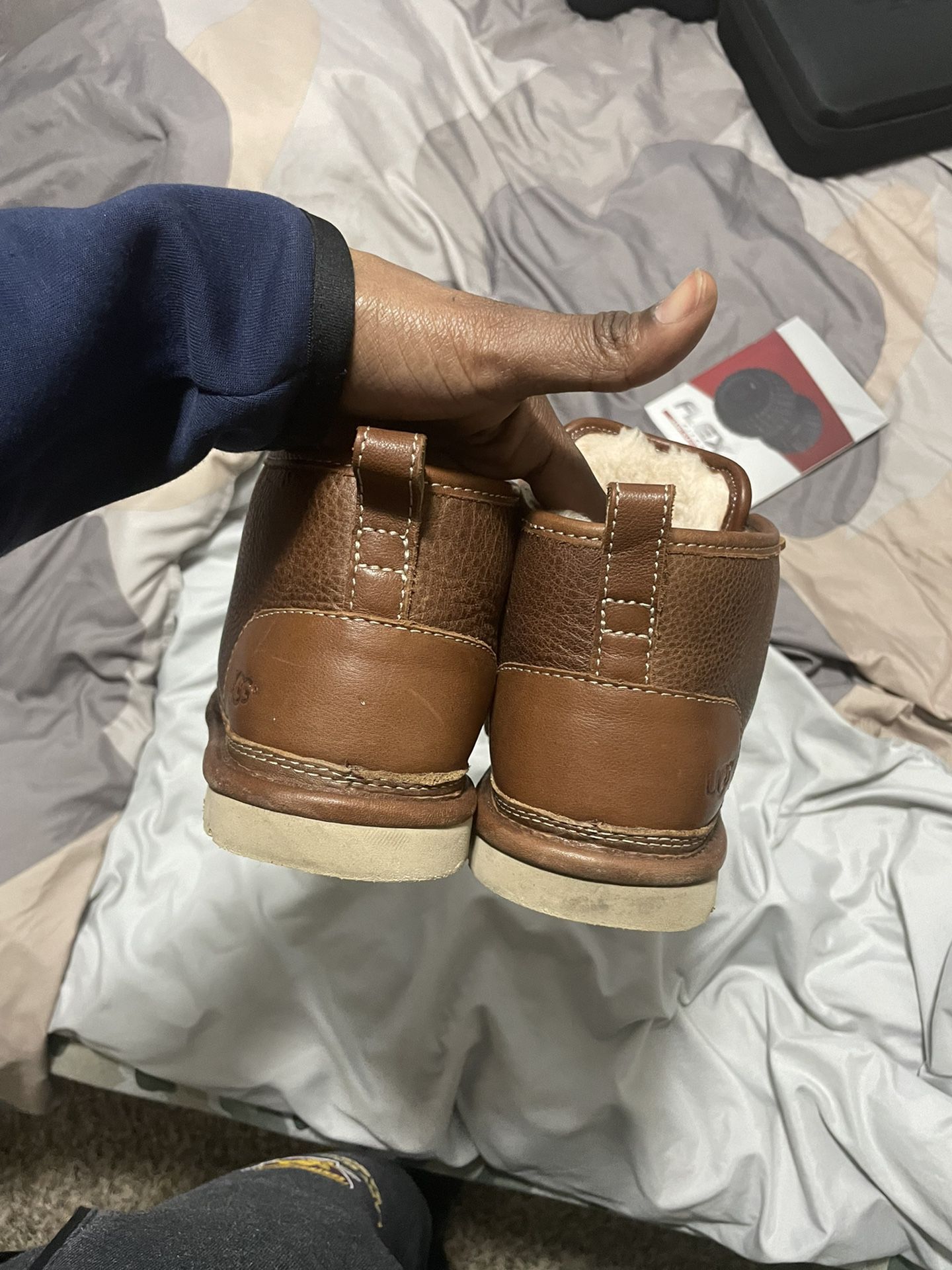Mens Ugg Boot - Size 8 