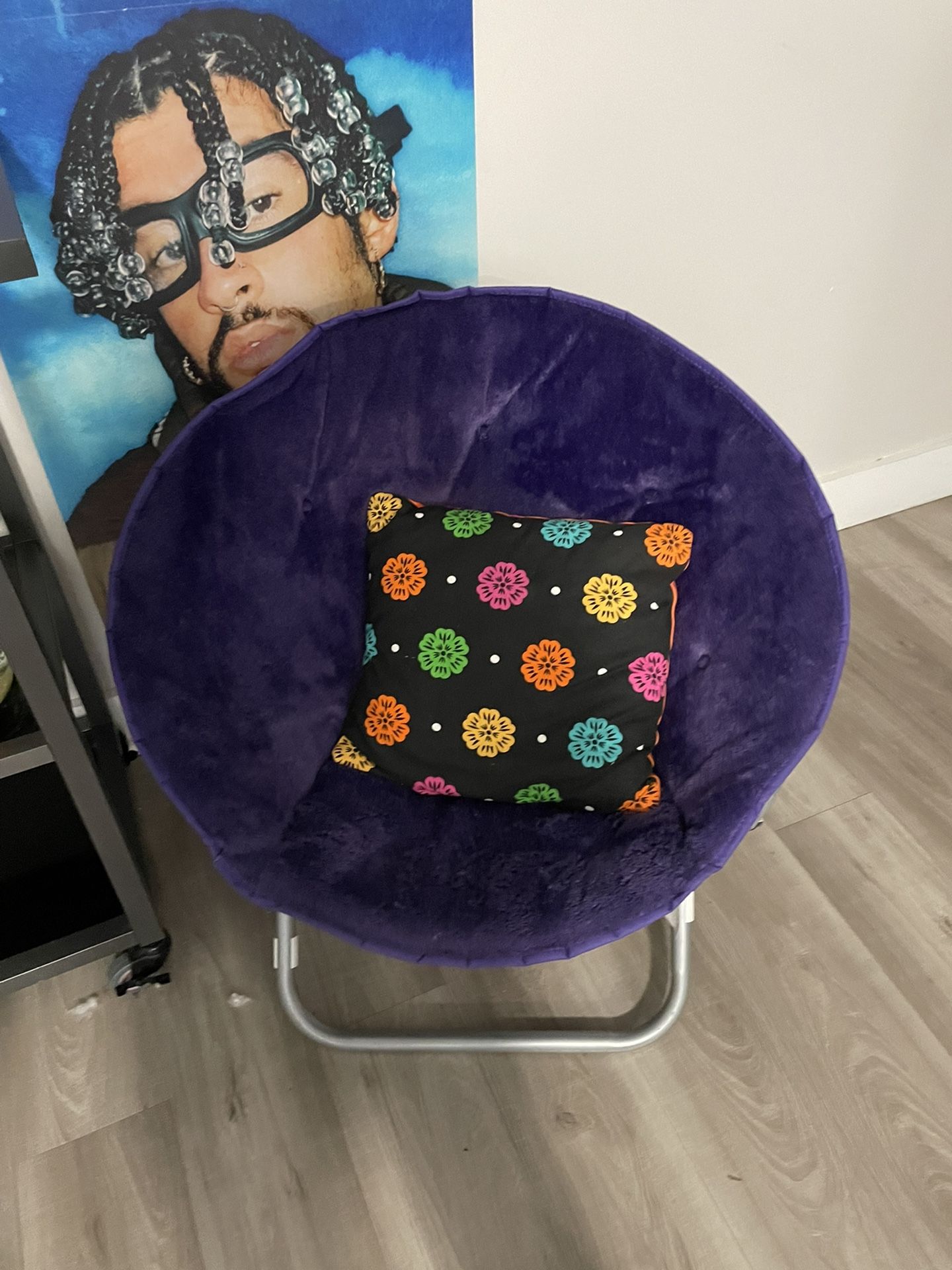 Saucer Chair