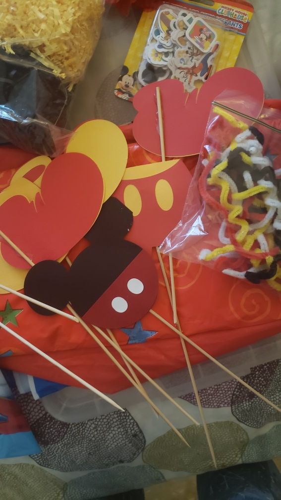 Mickey's Clubhouse birthday decorations