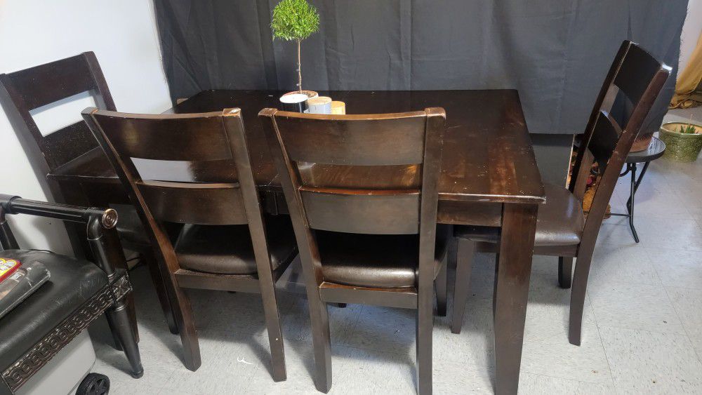 Wood Dining Table W/ 4 Chairs & Bench