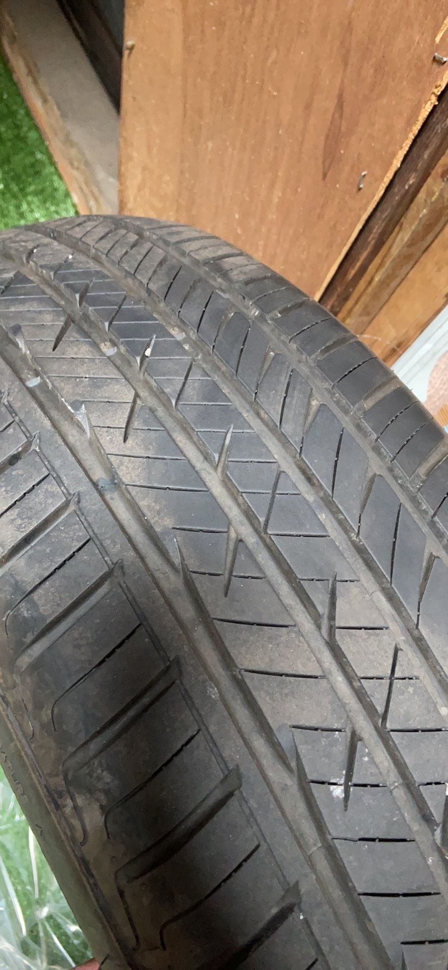 Laufenn Tire