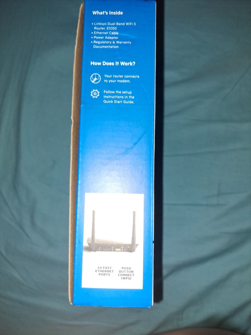 Black LINKSYS Dual Band WiFi 5 Router