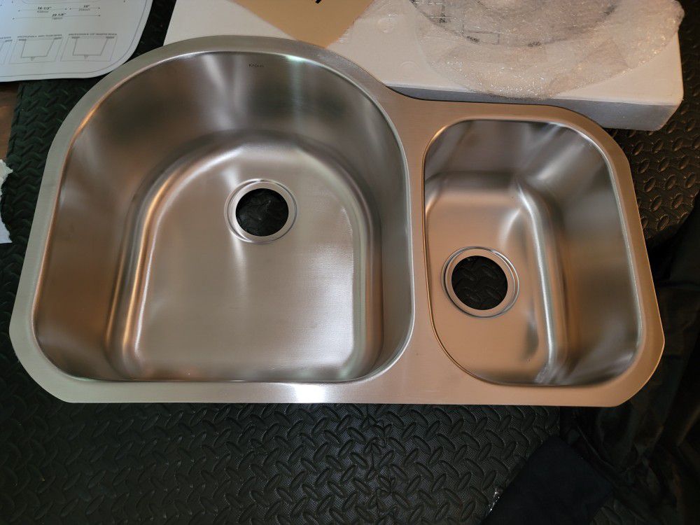 Price Reduced!! Brand New - Kraus KBU21 30 inch Undermount 60/40 Double Bowl Kitchen Sink