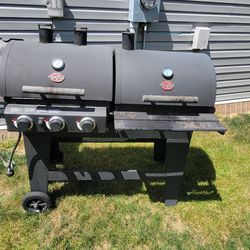 Char-Griller  Duo Black Dual-function Combo Grill

 Thumbnail